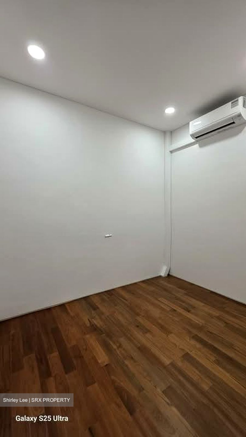 West Coast Road (D5), Terrace #541559121